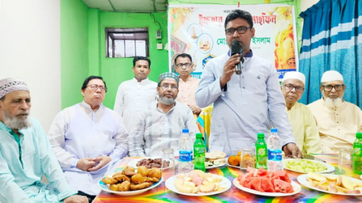 ফতুল্লা রিপোর্টার্স ক্লাবে ইফতার ও দোয়া অনুষ্ঠিত 