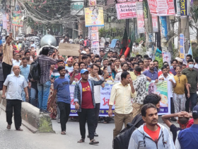 নারায়ণগঞ্জে চিন্ময় ব্রহ্মচারীর মুক্তির দাবীতে বিক্ষোভ 