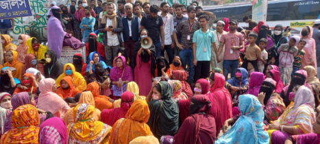 নারায়ণগঞ্জে শ্রমিকদের সড়ক অবরোধ, সড়কে ভোগান্তি