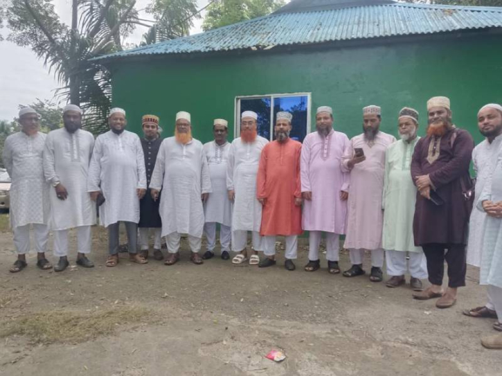 আড়াইহাজারে ডা. গোলাম কিবরিয়ার ছেলে তালহার কুলখানি অনুষ্ঠিত