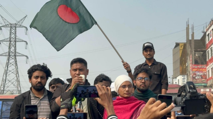 বাংলাদেশ প্রশ্নে আমরা আপোষহীন, ভারতের দাদাগিরি চলবে না : হাসনাত আব্দুল্লাহ 